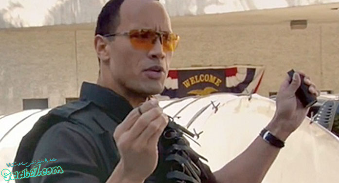 نقش آفرینی جانسون در فیلم Reno 911! Miami