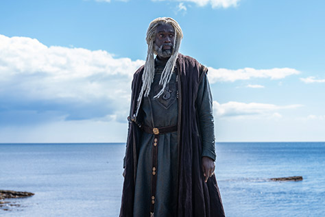 استیو توسن در نقش لرد کورلیز ولاریون با نام مستعار "مار دریایی"