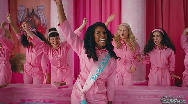 بررسی فیلم Barbie
