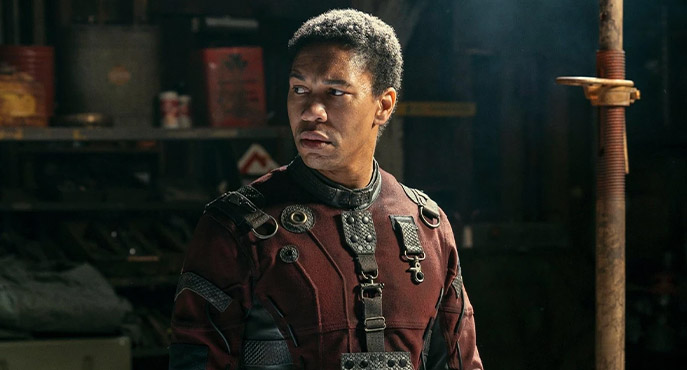 آرون موتن (Aaron Moten) بازیگر نقش maximus